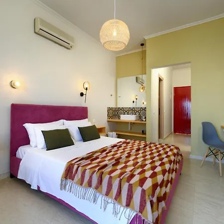 Batelo - Adults Only Benitses (Corfu)