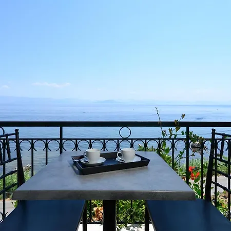 Batelo - Adults Only Benitses (Corfu)