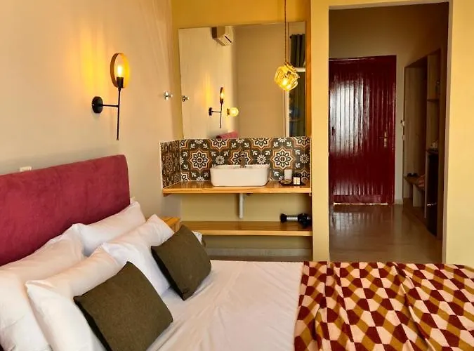 Batelo - Adults Only 4*