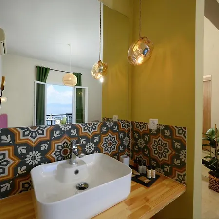 Batelo - Adults Only 4*